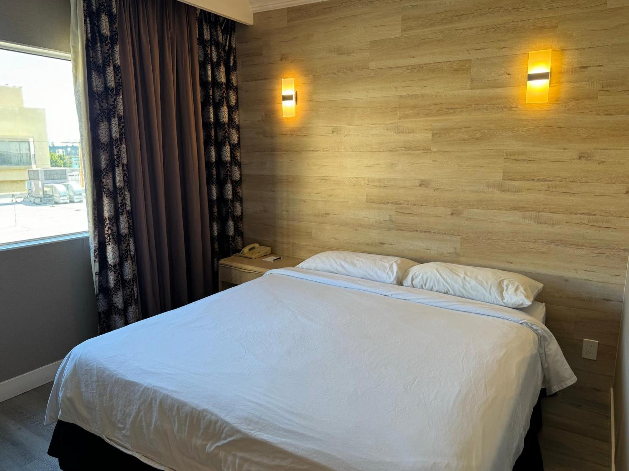 Garden Suite Hotel And Resort Los Angeles Exterior photo