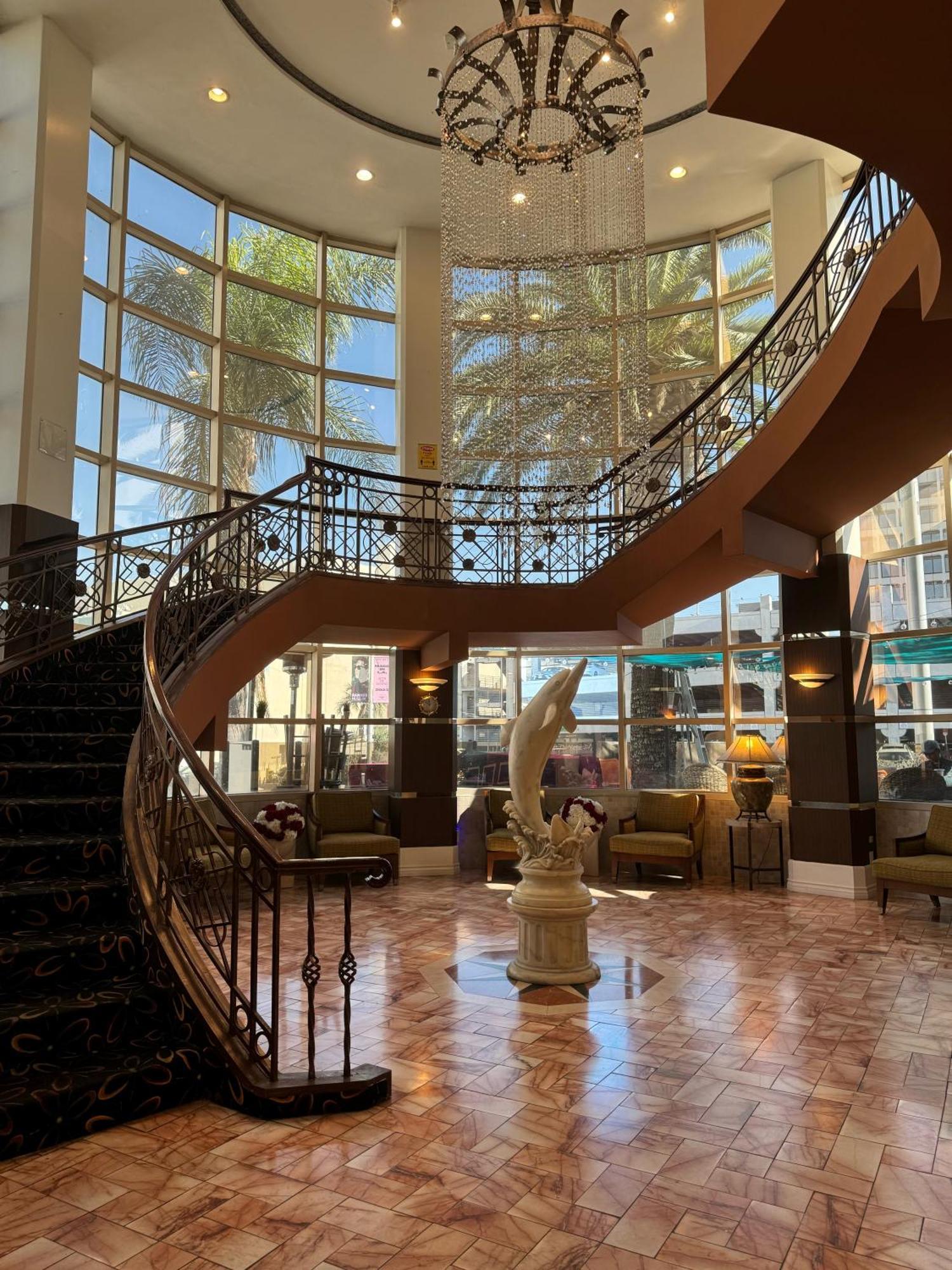 Garden Suite Hotel And Resort Los Angeles Exterior photo