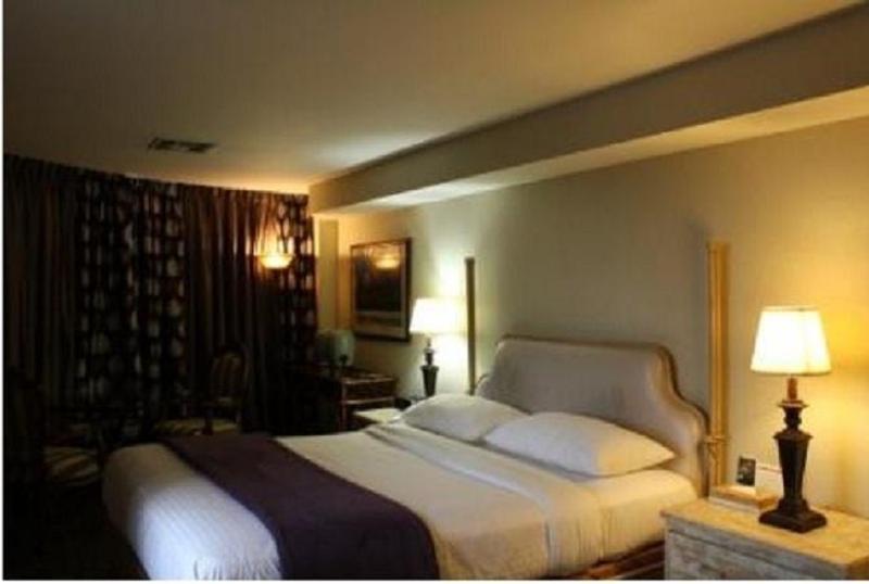 Garden Suite Hotel And Resort Los Angeles Exterior photo